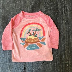 Patagonia Pink Kids Shirt capilene Rainbow Turtle Design